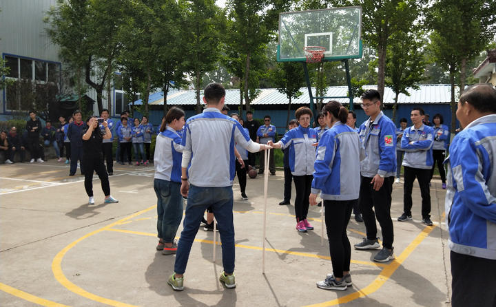 移動森林，看似簡單，實際操作不易，培養了運動員們做事的專注能力