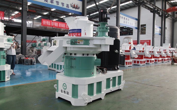 立式環(huán)模秸稈顆粒機械設備