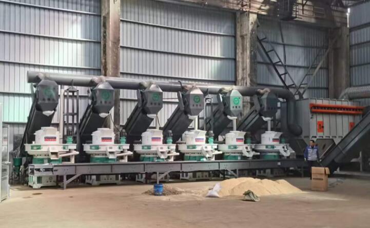 秸稈顆粒廠客戶現(xiàn)場