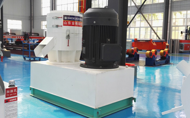 小型秸稈顆粒機(jī)車間圖片 小型秸稈顆粒機(jī)車間圖片